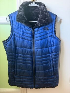 North face reversible vest royal blue/black small